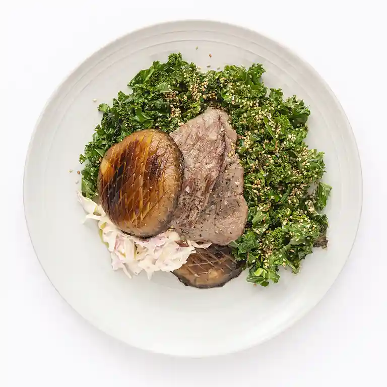 Portobello-burger med hakkebøf og fennikel i creme fraiche