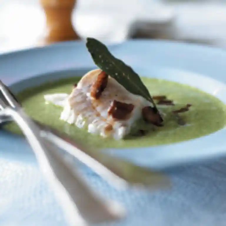 Pocheret torsk med spinatsovs