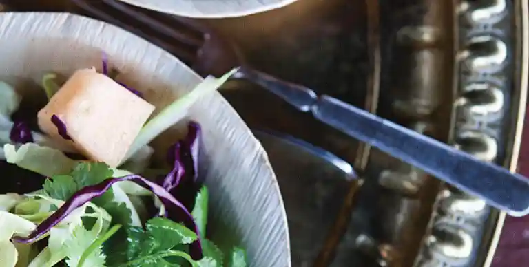 Salat med kål og melon