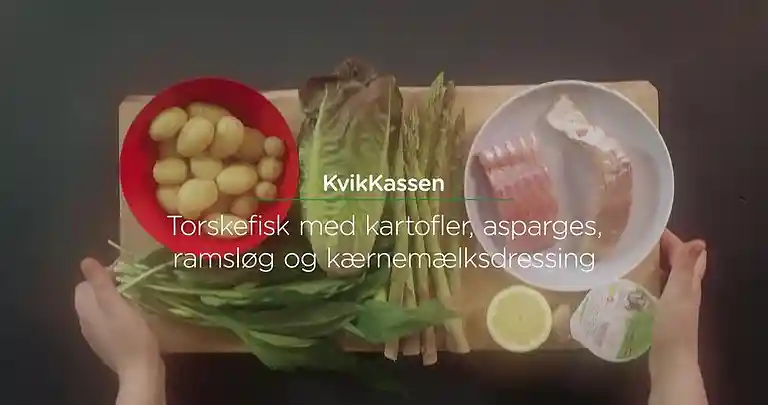Torskefisk med kartofler, asparges, ramsløg og kærnemælksdressing